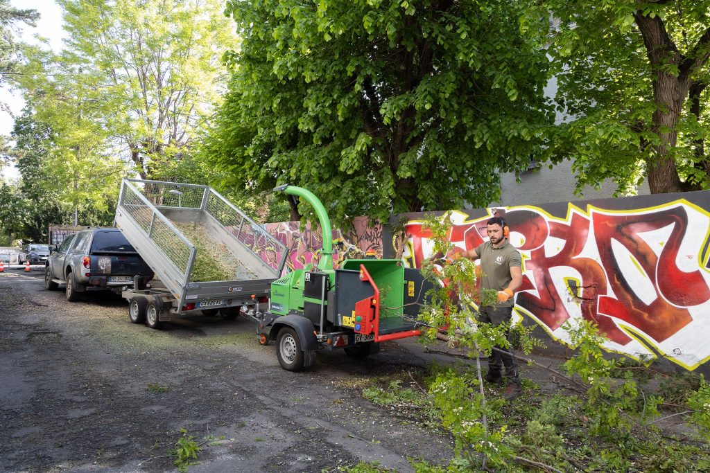 ETS ROUSSEL - Espaces verts 63 - Entretiens espaces verts